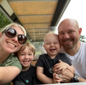 Meet your Posher, Adrienne